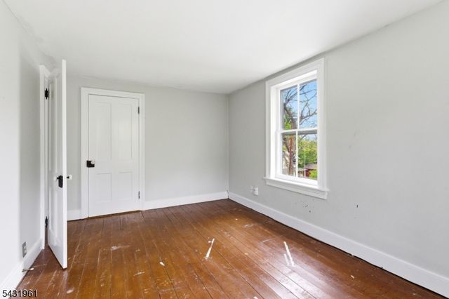 206 Race St, Alexandria Twp., NJ 08867