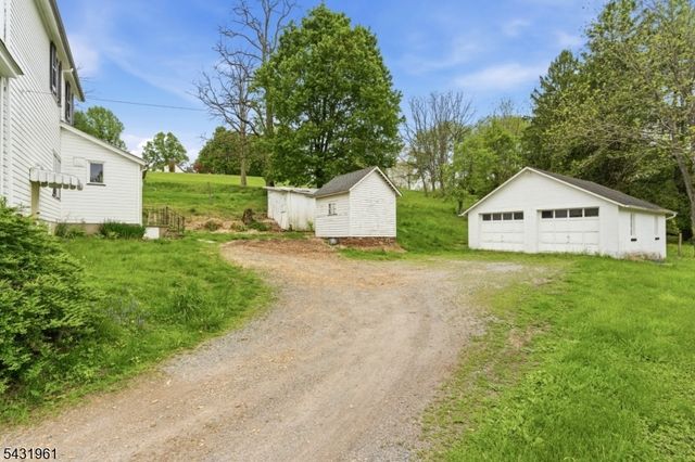 206 Race St, Alexandria Twp., NJ 08867