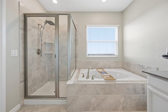 1131 DORA PARC LANE, Mount Dora, FL 32757