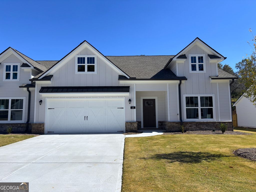 35 Village Court 4, Cleveland, GA 30528