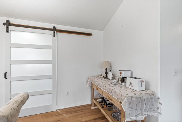 130 Rhonda Lane, Phoenix, OR 97535