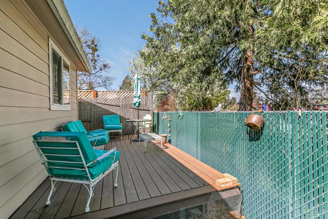 130 Rhonda Lane, Phoenix, OR 97535