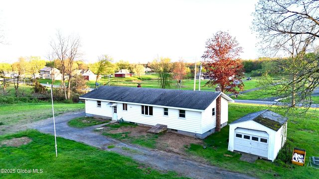 11 McDermott Road, Mechanicville, NY 12118