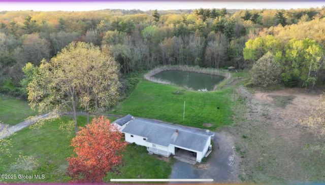 11 McDermott Road, Mechanicville, NY 12118