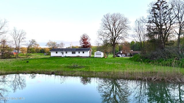 11 McDermott Road, Mechanicville, NY 12118
