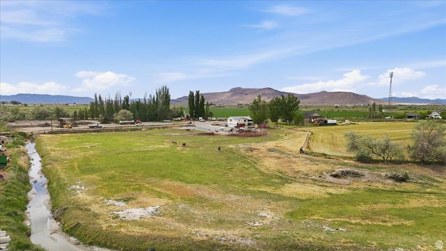 2730 N 6800 W, Corinne, UT 84307