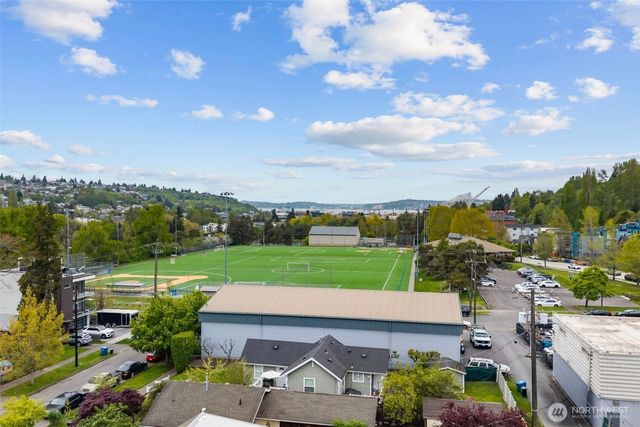 4724 25th Ave SW, Seattle, WA 98106