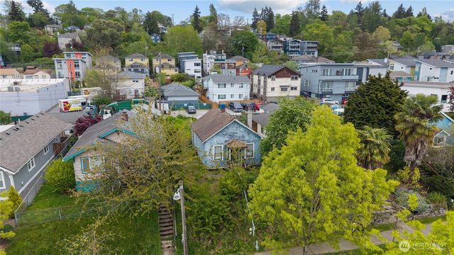 4724 25th Ave SW, Seattle, WA 98106
