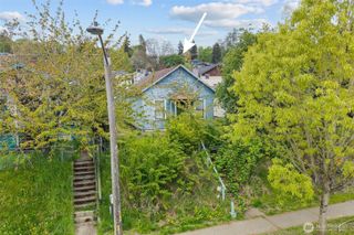 4724 25th Ave SW, Seattle, WA 98106