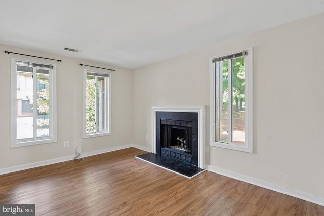 7 COPPS HILL CT, Montgomery Village, MD 20886