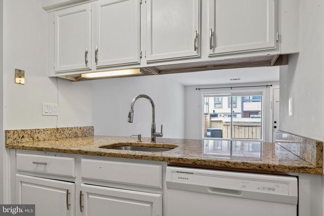 7 COPPS HILL CT, Montgomery Village, MD 20886
