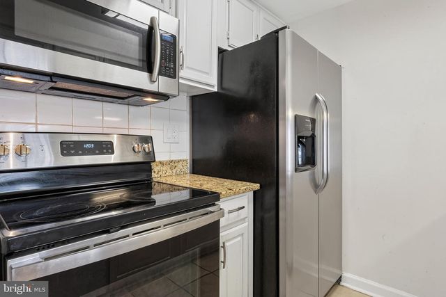 7 COPPS HILL CT, Montgomery Village, MD 20886