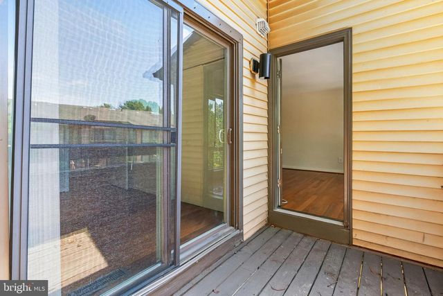 7 COPPS HILL CT, Montgomery Village, MD 20886