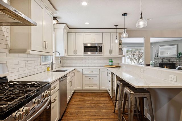 5800 York Avenue S, Edina, MN 55410