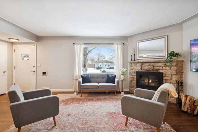 5800 York Avenue S, Edina, MN 55410