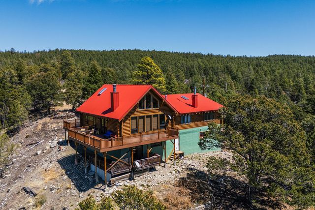 387 County Rd B64, Pecos, NM 87552