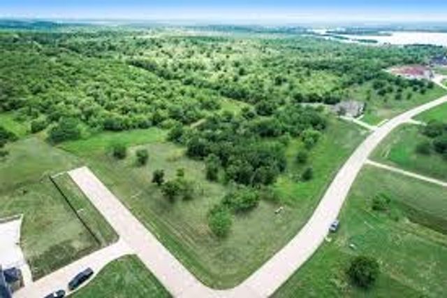 3207 Koscher Drive, Grand Prairie, TX 75104