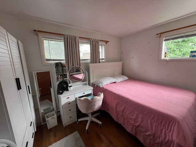 6 Cresthill Rd 6, Boston, MA 02135