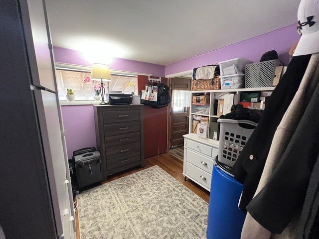 6 Cresthill Rd 6, Boston, MA 02135