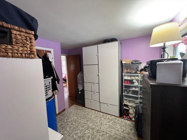6 Cresthill Rd 6, Boston, MA 02135