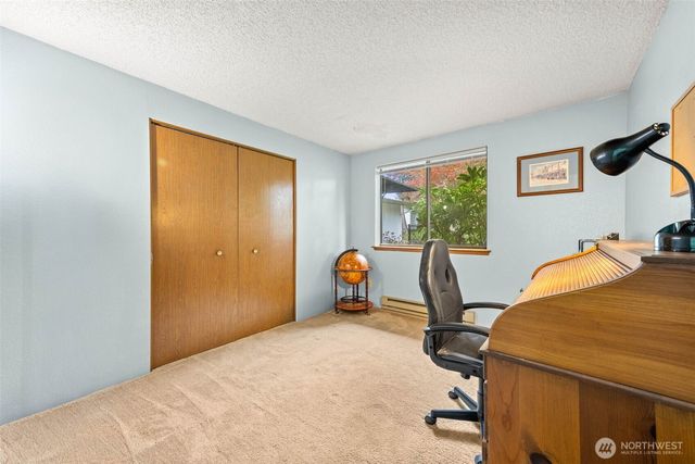10023 Whitecap Drive NW, Olympia, WA 98502
