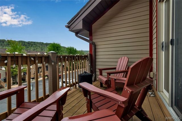 9 Mountainview Lower, Ellicottville, NY 14731