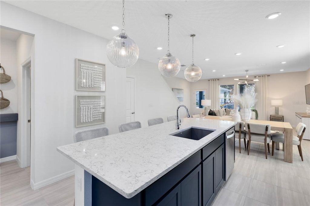 Image 8 of property listing at 11467 HARBORVIEW STREET, Orlando, FL 32832