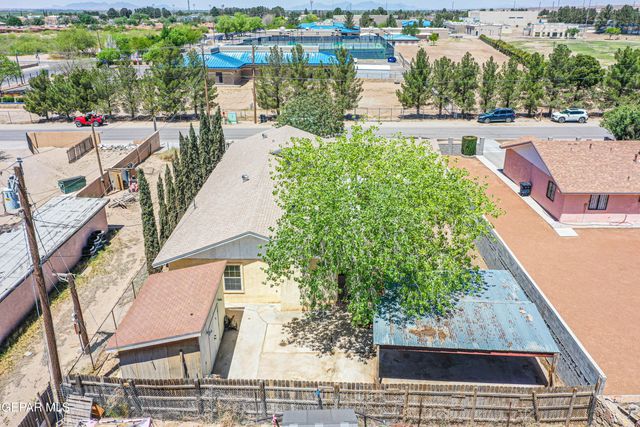 916 MIKE MAROS Street, Fabens, TX 79838