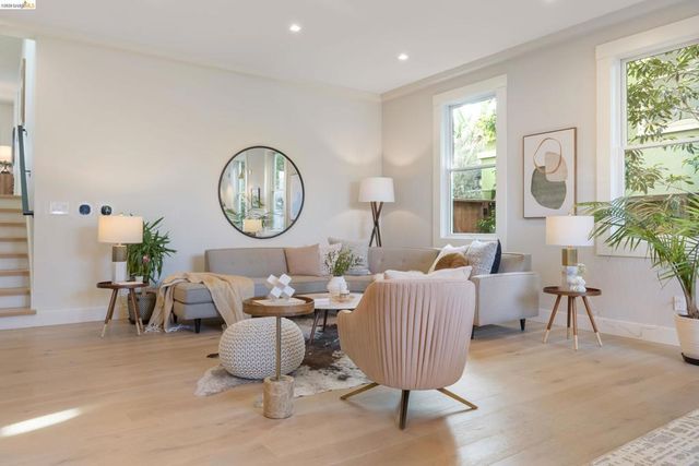 636 636 56Th St, Oakland, CA 94609