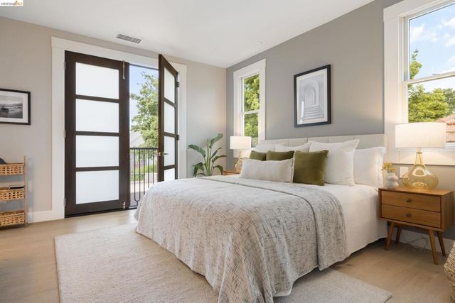 636 636 56Th St, Oakland, CA 94609