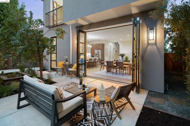 636 636 56Th St, Oakland, CA 94609