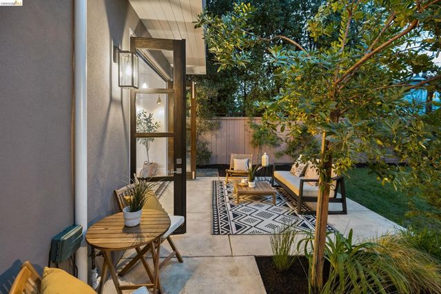 636 636 56Th St, Oakland, CA 94609