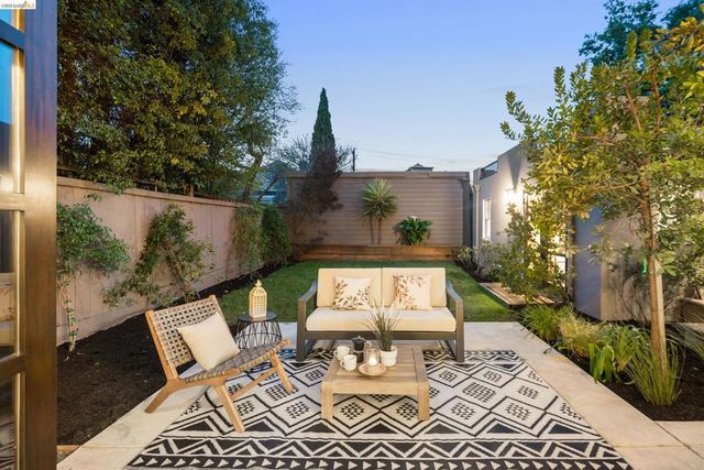 636 636 56Th St, Oakland, CA 94609