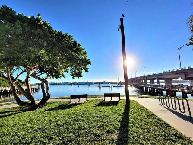 625 N M Street 1, Lake Worth Beach, FL 33460