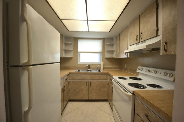 625 N M Street 1, Lake Worth Beach, FL 33460