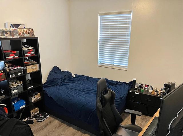 3214 W 97th St 3214, Hialeah, FL 33018