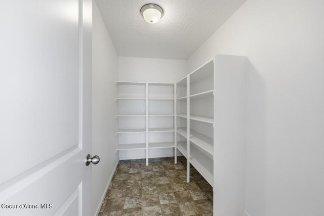 1436 N MINAM LOOP, Post Falls, ID 83854