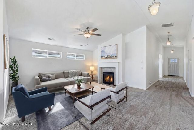 1436 N MINAM LOOP, Post Falls, ID 83854