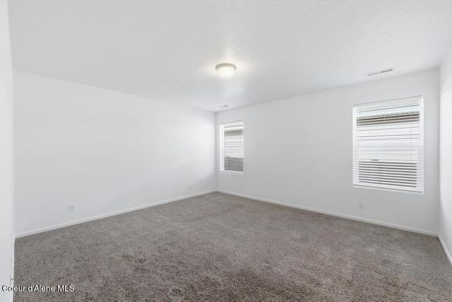 1436 N MINAM LOOP, Post Falls, ID 83854