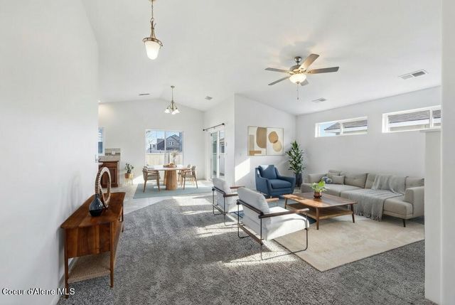 1436 N MINAM LOOP, Post Falls, ID 83854