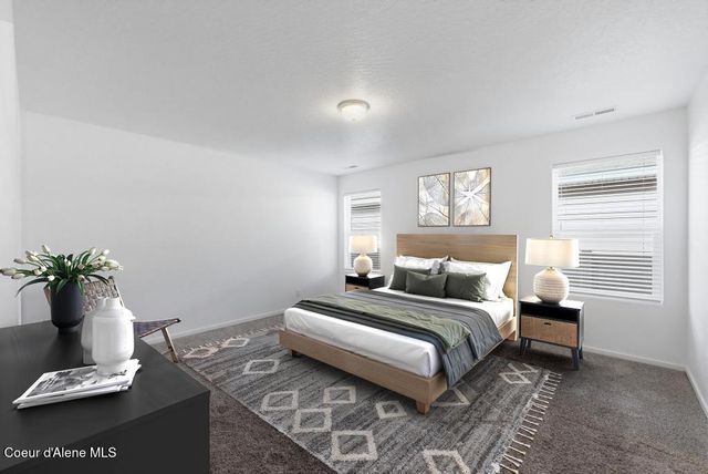 1436 N MINAM LOOP, Post Falls, ID 83854