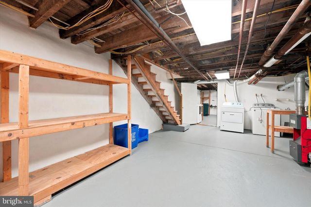 2320 LOMBARD ST, Philadelphia, PA 19146