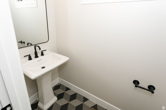 1226 N OXBORROW DR, Lehi, UT 84043