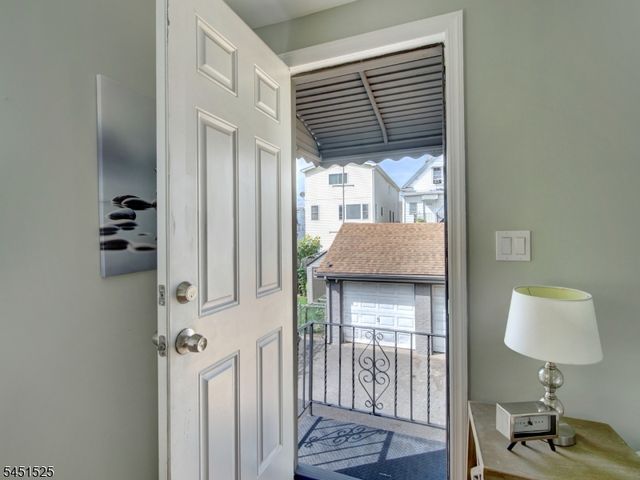 236 Franklin St, Elizabeth City, NJ 07206