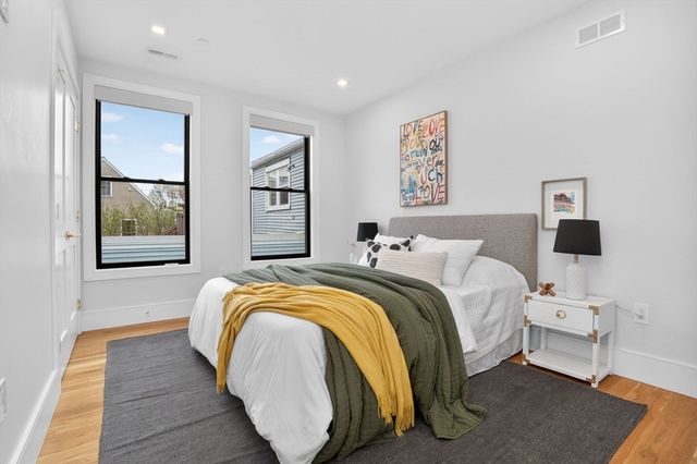 8-10 Mercer Street PH, Boston, MA 02127