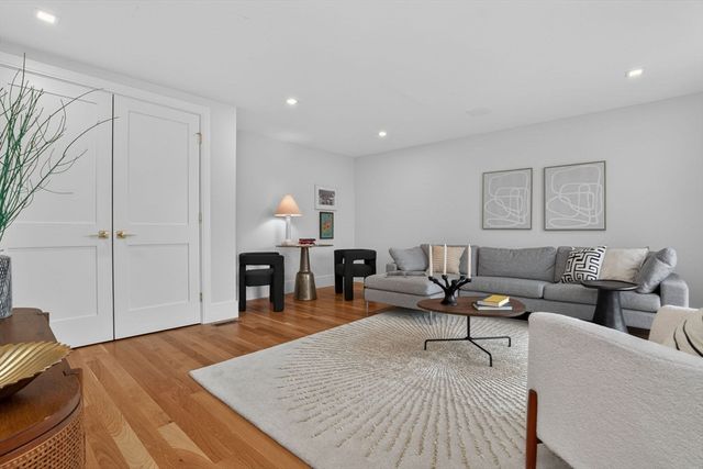 8-10 Mercer Street PH, Boston, MA 02127