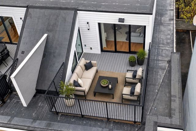 8-10 Mercer Street PH, Boston, MA 02127