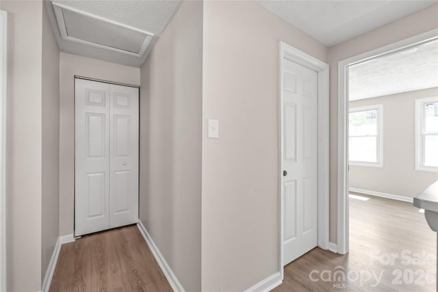 1221 Scaleybark Road F, Charlotte, NC 28209