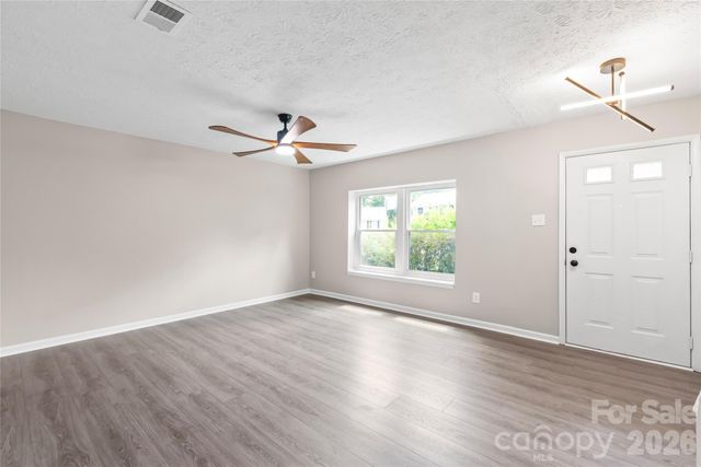 1221 Scaleybark Road F, Charlotte, NC 28209