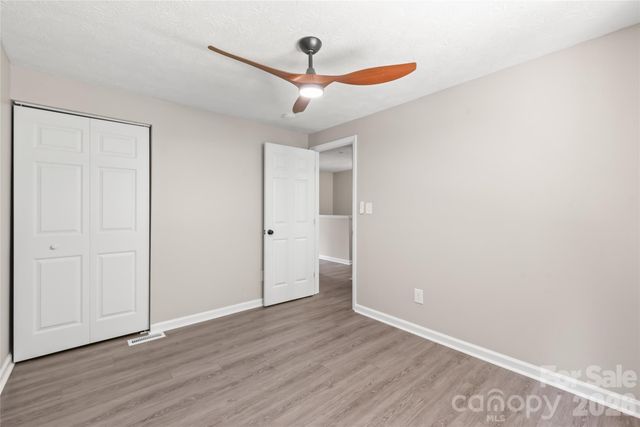 1221 Scaleybark Road F, Charlotte, NC 28209